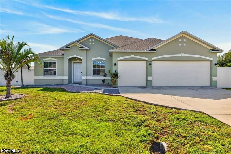 4 bedroom SingleFamilyResidence at 1623 SW 19th Pl, Cape Coral, Cape Coral — photo 1