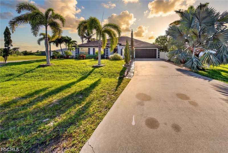 4 bedroom SingleFamilyResidence at 527 NW 27th Ave, Cape Coral, Cape Coral — photo 1