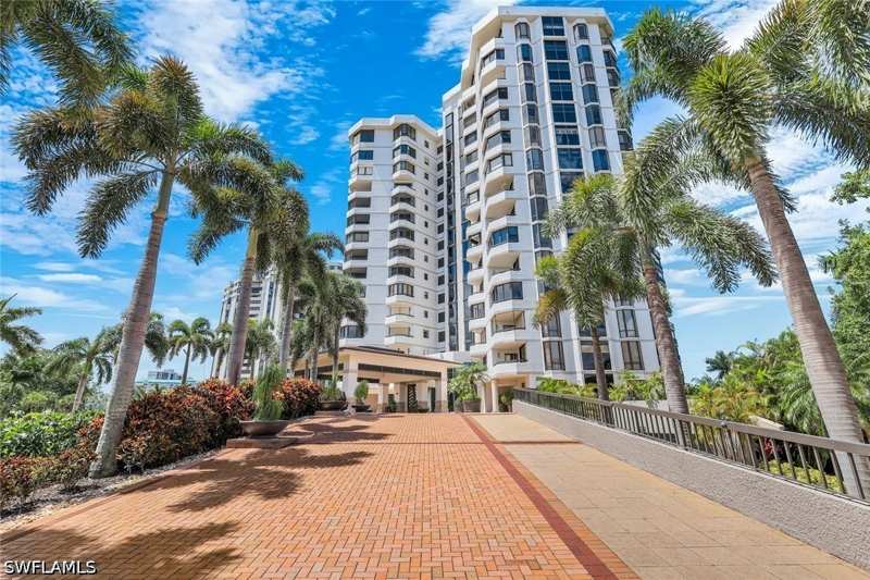 2 bedroom Condominium at 6075 Pelican Bay Blvd 104, Dorchester, Naples — photo 1