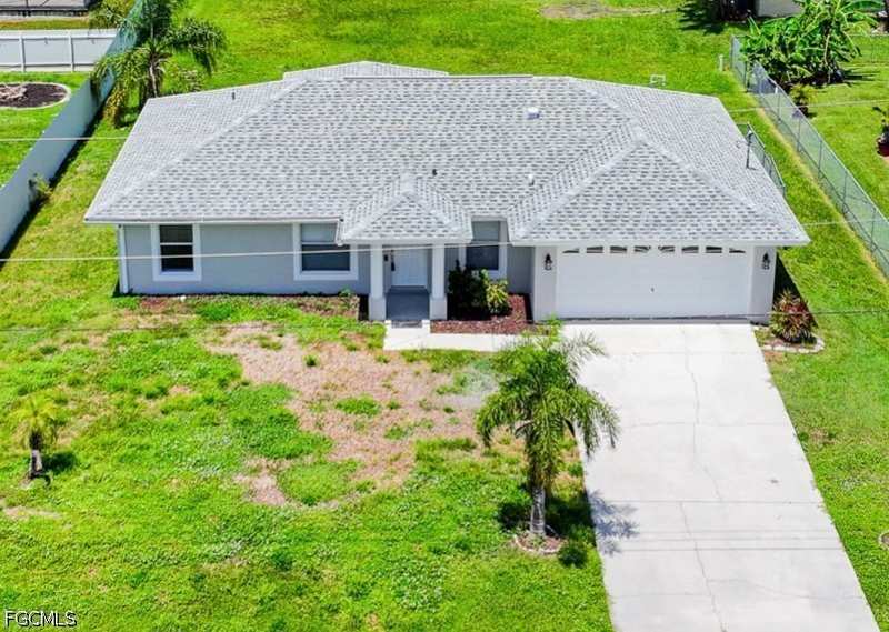 3 bedroom SingleFamilyResidence at 4008 10th St W, Lehigh Acres, Lehigh Acres — photo 1