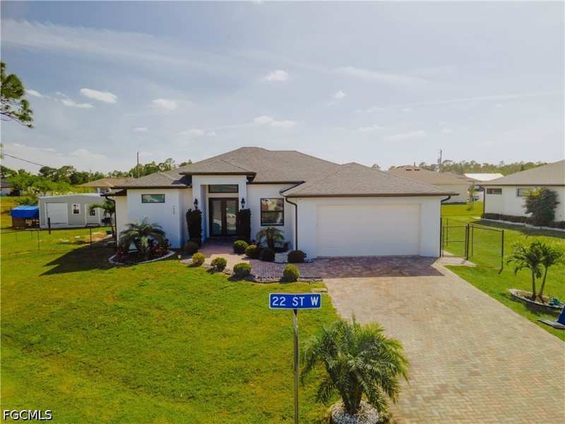 3 bedroom SingleFamilyResidence at 3809 22nd St W, Lehigh Acres, Lehigh Acres — photo 1