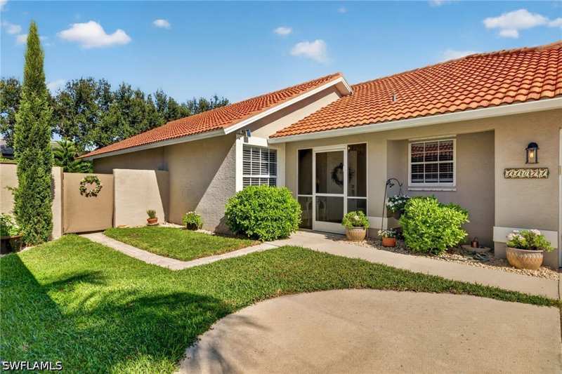 3 bedroom SingleFamilyResidence at 11071 Linnet Ln, Longshore Lake, Naples — photo 1