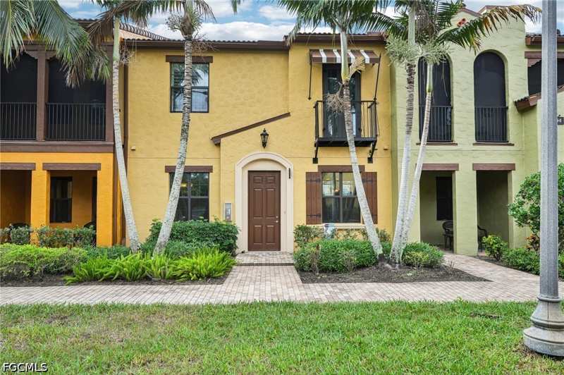 2 bedroom Condominium at 9064 Capistrano St N 5004, Ole, Naples — photo 1