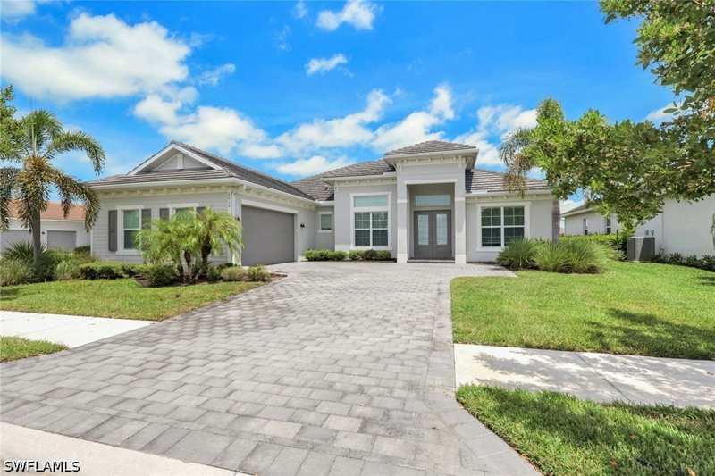 4 bedroom SingleFamilyResidence at 6010 Diamonte Pl, The National Golf & Country Club At Ave Maria, Ave Maria — photo 1