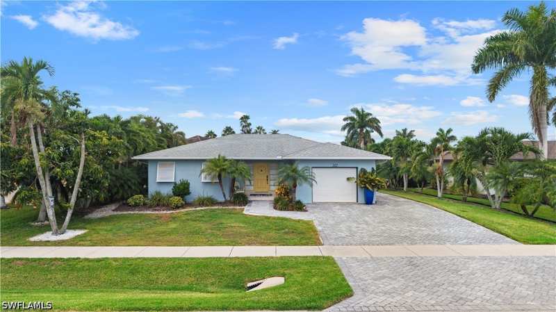 2 bedroom SingleFamilyResidence at 212 Angler Ct, Marco Beach, Marco Island — photo 1
