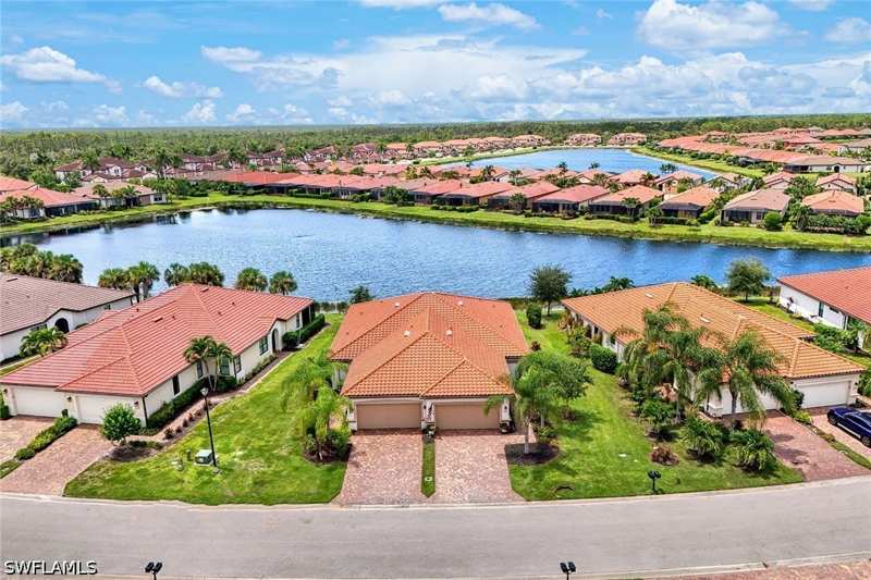 3 bedroom Attached at 1459 Oceania Dr S, Artesia, Naples — photo 1