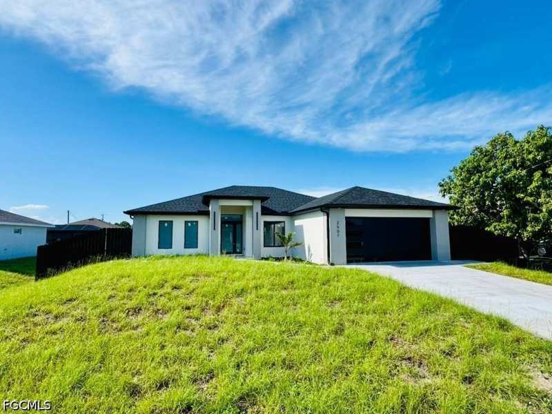 3 bedroom SingleFamilyResidence at 2507 39th St SW, Lehigh Acres, Lehigh Acres — photo 1