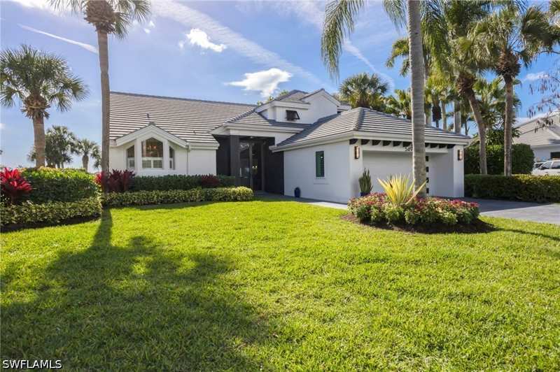 3 bedroom SingleFamilyResidence at 549 Eagle Creek Dr, Eagle Creek Estates, Naples — photo 1