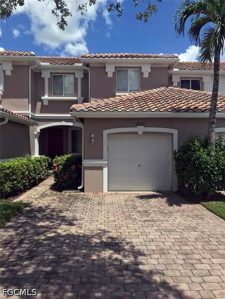 3 bedroom Townhouse at 10025 Ravello Blvd, Colonnade At Forum, Fort Myers — photo 1
