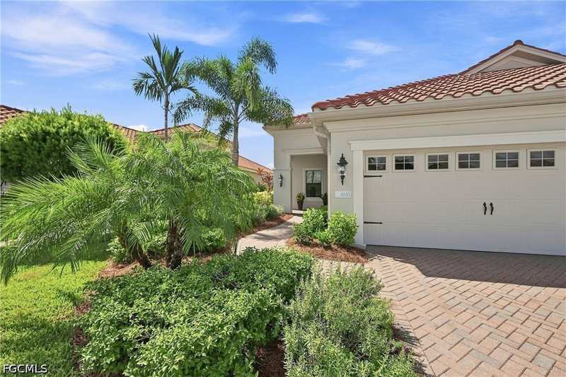 2 bedroom Attached at 4685 Watercolor Way, Watermark, Fort Myers — photo 1