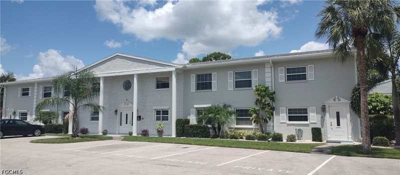 2 bedroom Condominium at 7050 Nantucket Cir 4, Nantucket, North Fort Myers — photo 1