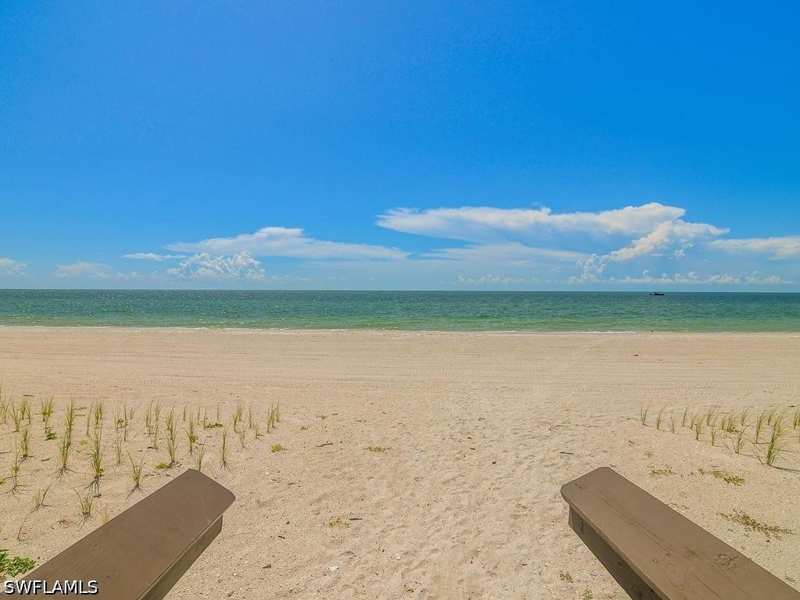 3 bedroom Condominium at 8473 Bay Colony Dr 304, Biltmore At Bay Colony, Naples — photo 1