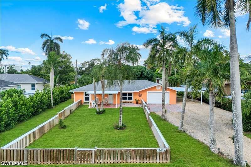 2 bedroom SingleFamilyResidence at 27624 Pullen Ave, Bonita Farms, Bonita Springs — photo 1