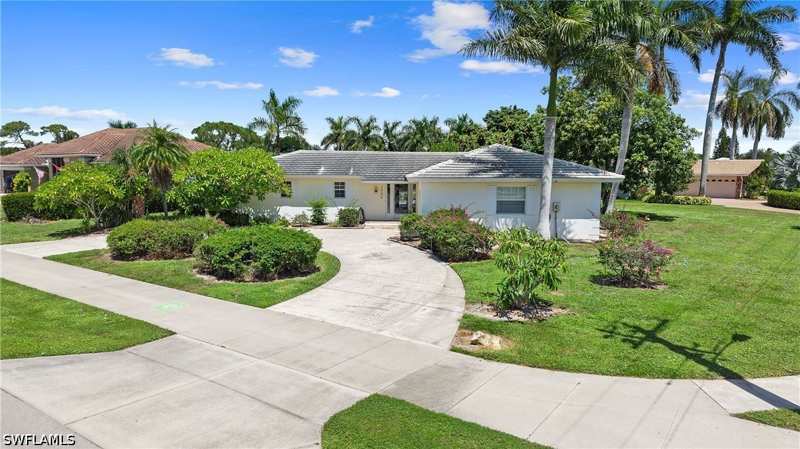 3 bedroom SingleFamilyResidence at 1346 Jamaica Rd, Marco Island, Marco Island — photo 1