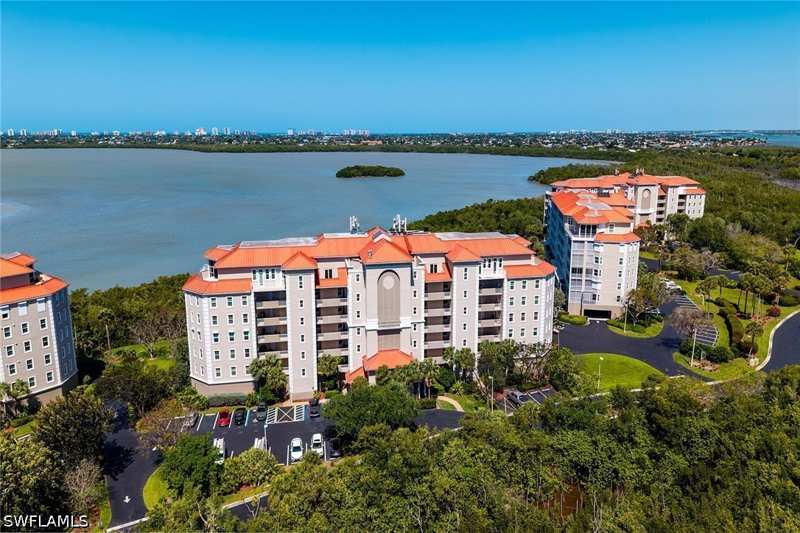 3 bedroom Condominium at 269 Vintage Bay Dr C4, Vintage Bay, Marco Island — photo 1