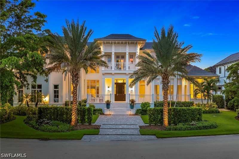 6 bedroom SingleFamilyResidence at 12 Sabre Ln, Sabre Cay, Naples — photo 1