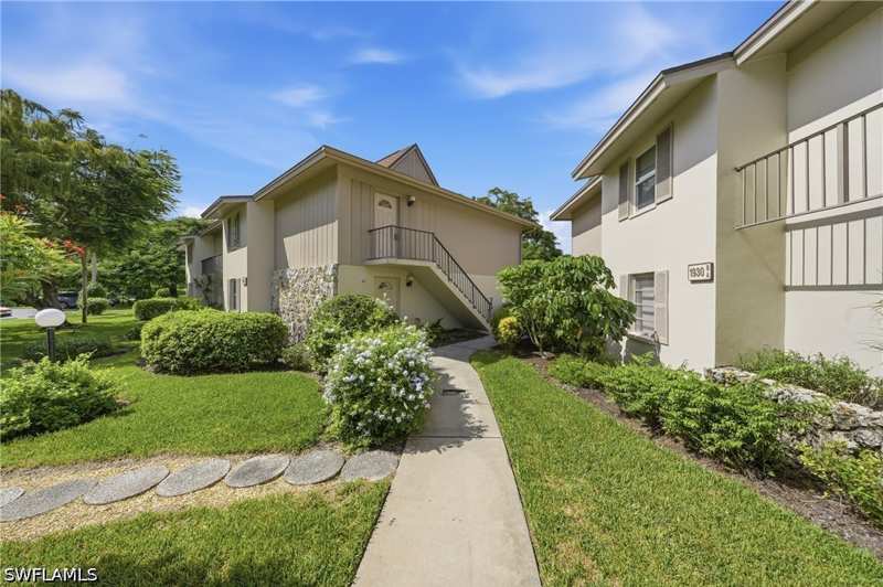 2 bedroom Condominium at 1940 Bald Eagle Dr 206-B, Naples Bath And Tennis Club, Naples — photo 1