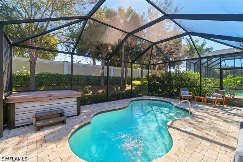 2 bedroom SingleFamilyResidence at 7202 Wilton Dr, Avery Square, Naples — photo 1