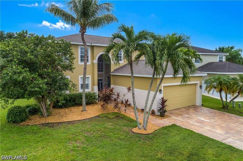 3 bedroom SingleFamilyResidence at 12835 Fox Hollow Cir, Danforth Lakes, Fort Myers — photo 1