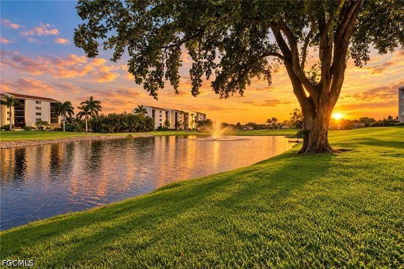 3 bedroom Condominium at 9900 Sunset Cove Ln 117, Sunset Cove At The Landings, Fort Myers — photo 1