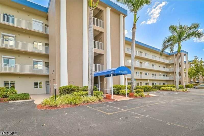 3 bedroom Condominium at 14901 Park Lake Dr 301, The Park At Lakewood, Fort Myers — photo 1