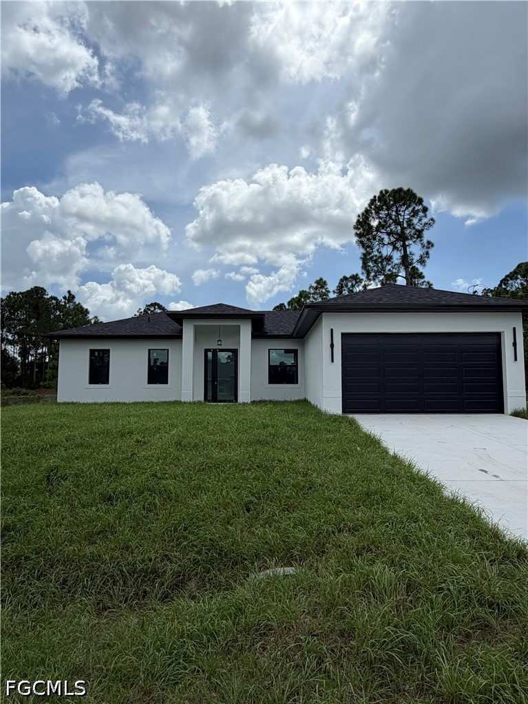 4 bedroom SingleFamilyResidence at 1052 Grove St E, Lehigh Acres, Lehigh Acres — photo 1