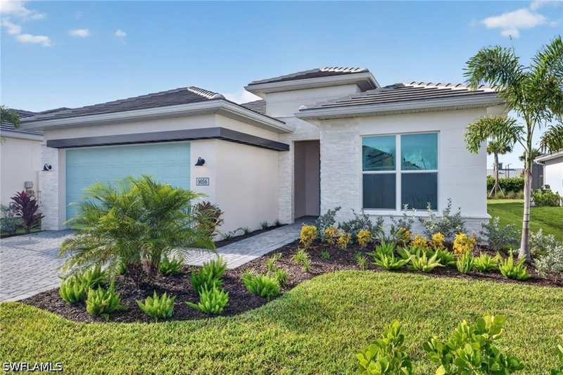 4 bedroom SingleFamilyResidence at 9056 Wisteria Way, Seven Shores, Naples — photo 1