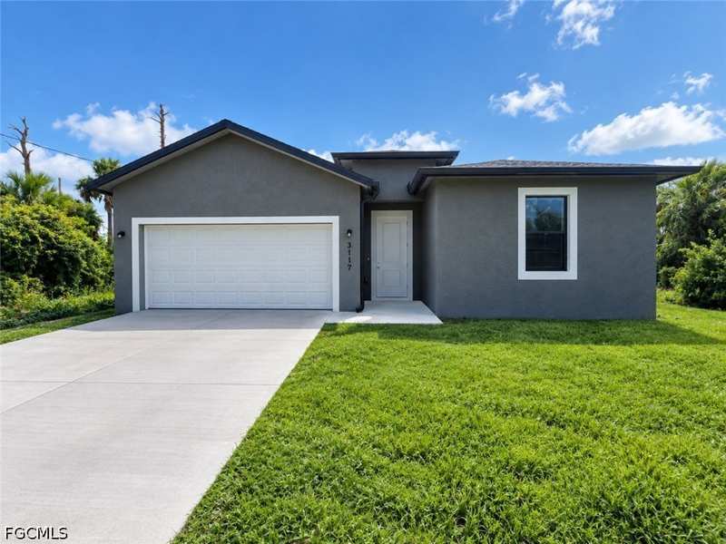 3 bedroom SingleFamilyResidence at 3117 Memphis Ln, Labelle, Labelle — photo 1