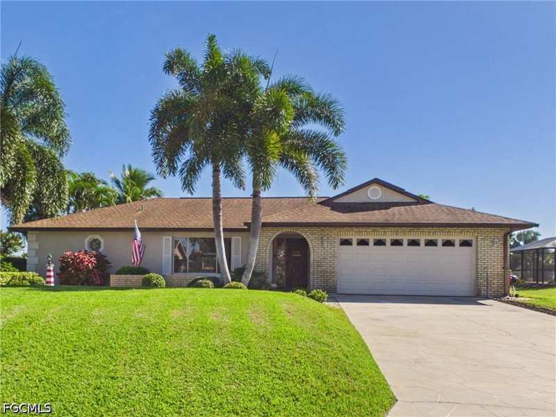 3 bedroom SingleFamilyResidence at 15240 Sam Snead Ln, Riverbend, North Fort Myers — photo 1