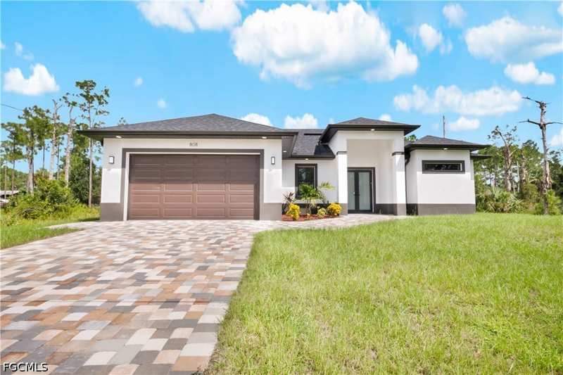 3 bedroom SingleFamilyResidence at 808 Willard Ave, Lehigh Acres, Lehigh Acres — photo 1