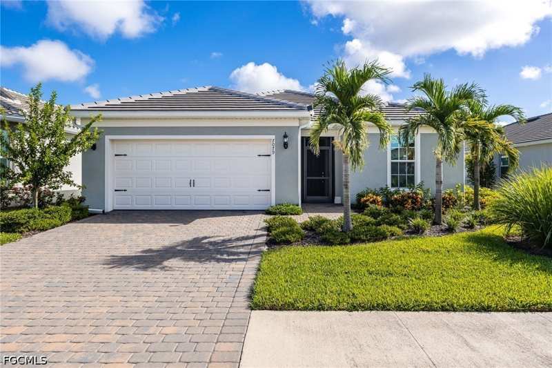 2 bedroom SingleFamilyResidence at 7079 Chapel Creek Ln, Del Webb Oak Creek, North Fort Myers — photo 1