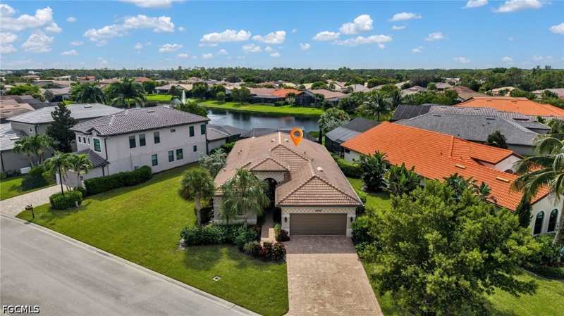 3 bedroom SingleFamilyResidence at 10505 Valencia Lakes Dr, Bonita Lakes, Bonita Springs — photo 1