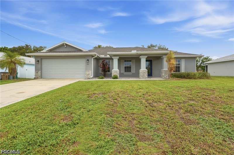 3 bedroom SingleFamilyResidence at 1702 NW 26th St, Cape Coral, Cape Coral — photo 1