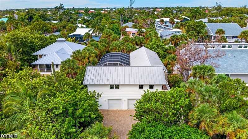 3 bedroom SingleFamilyResidence at 721 Cardium St, Sanibel Shores, Sanibel — photo 1