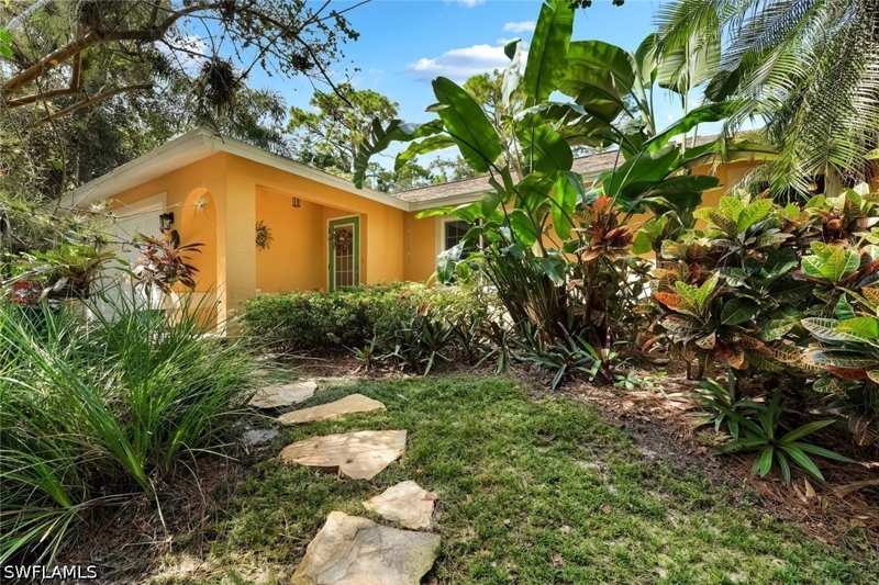 3 bedroom SingleFamilyResidence at 6037 Westport Ln, Golden Gate Estates, Naples — photo 1