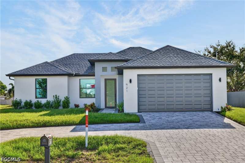 3 bedroom SingleFamilyResidence at 921 Chiquita Blvd N, Cape Coral, Cape Coral — photo 1