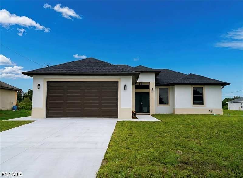 3 bedroom SingleFamilyResidence at 2700 25th St SW, Lehigh Acres, Lehigh Acres — photo 1