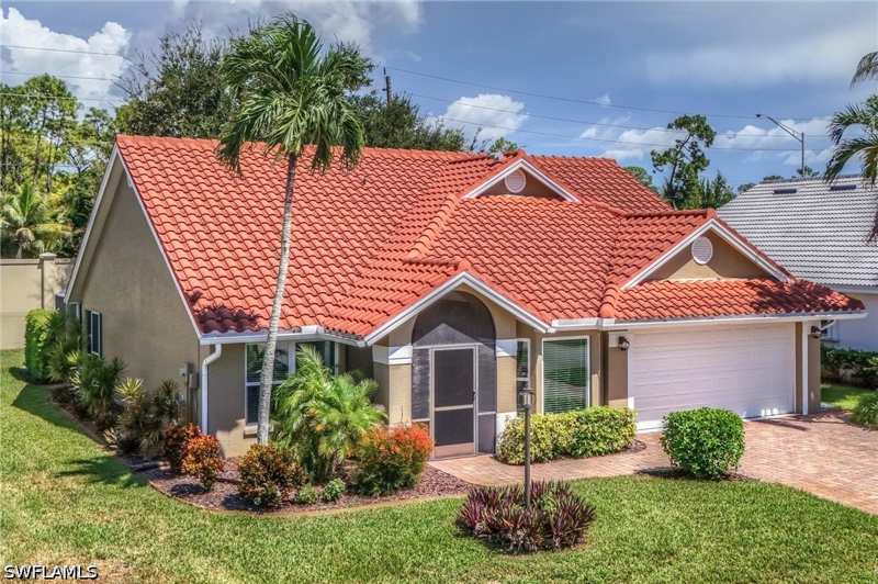 2 bedroom SingleFamilyResidence at 4146 Royal Wood Blvd, Royal Wood, Naples — photo 1