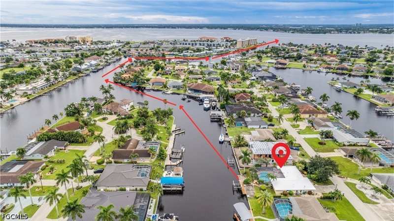 3 bedroom SingleFamilyResidence at 1709 SE 44th St, Cape Coral, Cape Coral — photo 1