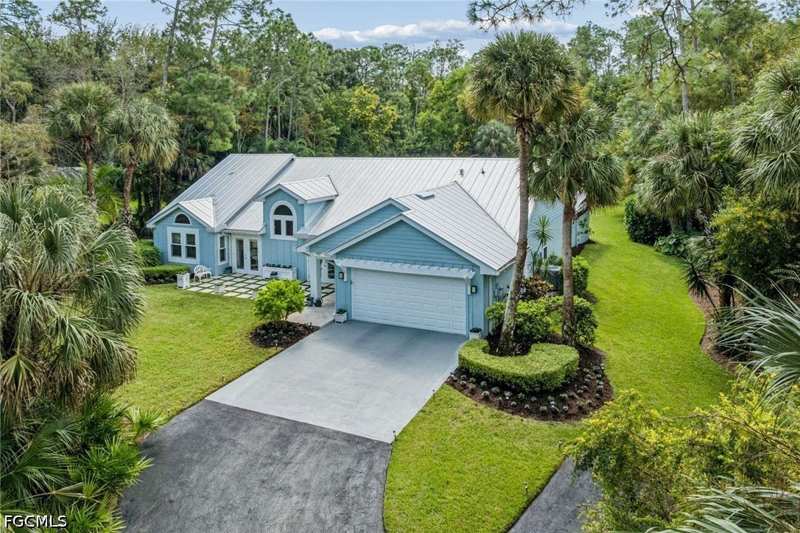 3 bedroom SingleFamilyResidence at 5340 Tamarind Ridge Dr, Logan Woods, Naples — photo 1