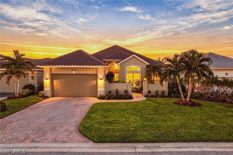 2 bedroom SingleFamilyResidence at 28522 Highgate Dr, Lake Club Villas, Bonita Springs — photo 1