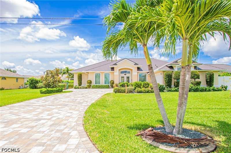 4 bedroom SingleFamilyResidence at 2820 SW 31st Ln, Cape Coral, Cape Coral — photo 1