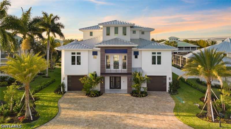 6 bedroom SingleFamilyResidence at 6091 Tidewater Island Cir, Tidewater Island, Fort Myers — photo 1