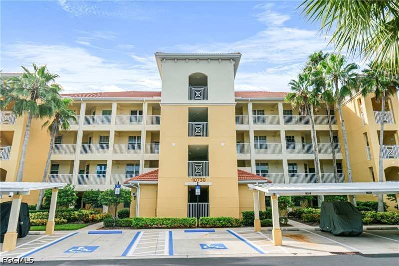 2 bedroom Condominium at 10730 Ravenna Way 305, Ravenna, Fort Myers — photo 1