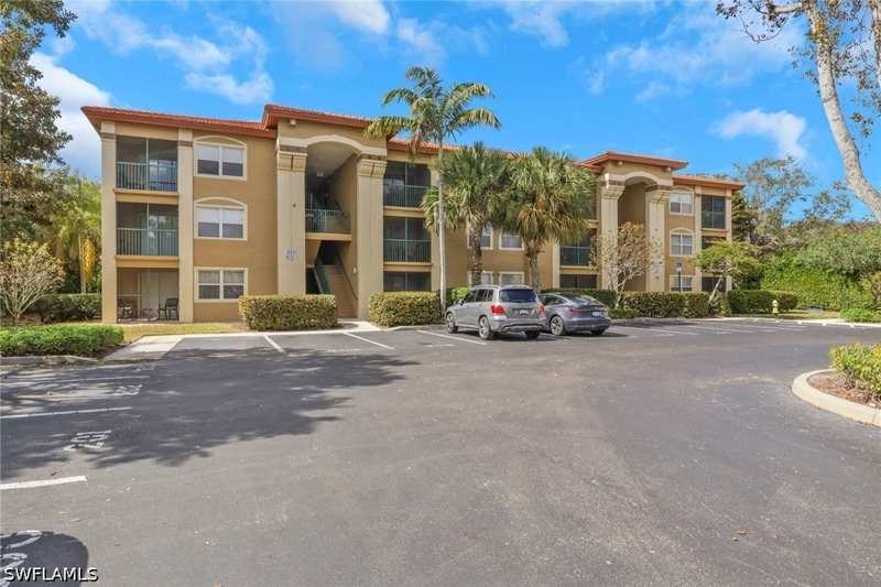 1 bedroom Condominium at 8851 Colonnades Ct W 131, San Mirage, Bonita Springs — photo 1