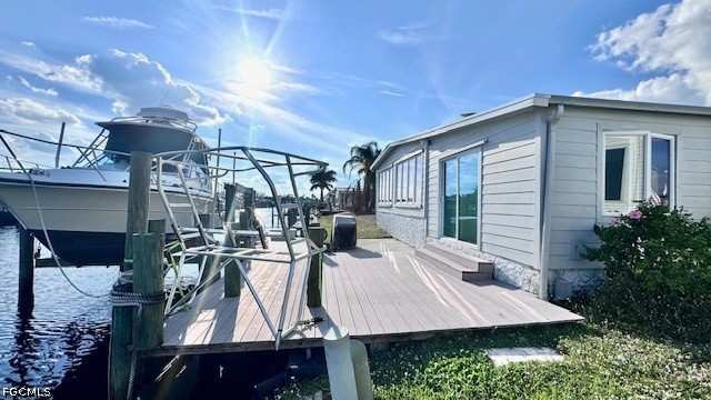2 bedroom ManufacturedHome at 5545 Sir Walter Way, Old Bridge Village, North Fort Myers — photo 1