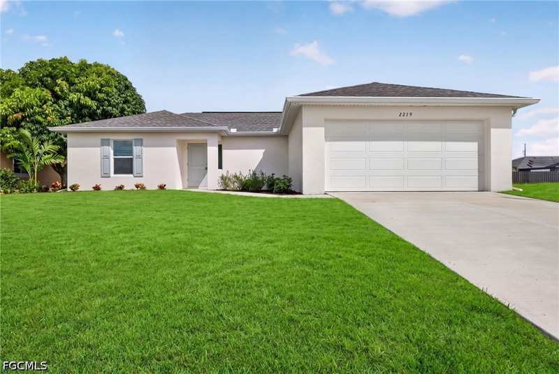 3 bedroom SingleFamilyResidence at 2219 NW 25th Ter, Cape Coral, Cape Coral — photo 1