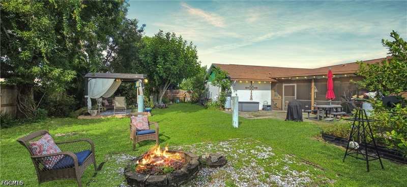 3 bedroom SingleFamilyResidence at 2222 SE 15th St, Cape Coral, Cape Coral — photo 1