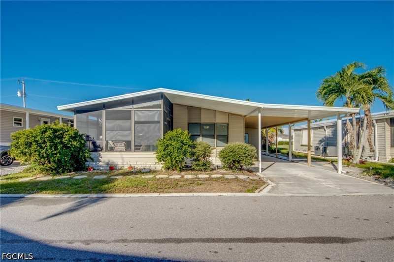2 bedroom ManufacturedHome at 7205 Drum Dr, Pine Island Cove, St James City — photo 1
