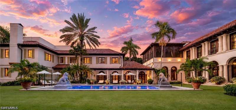 5 bedroom SingleFamilyResidence at 3200 Green Dolphin Ln, Port Royal, Naples — photo 1